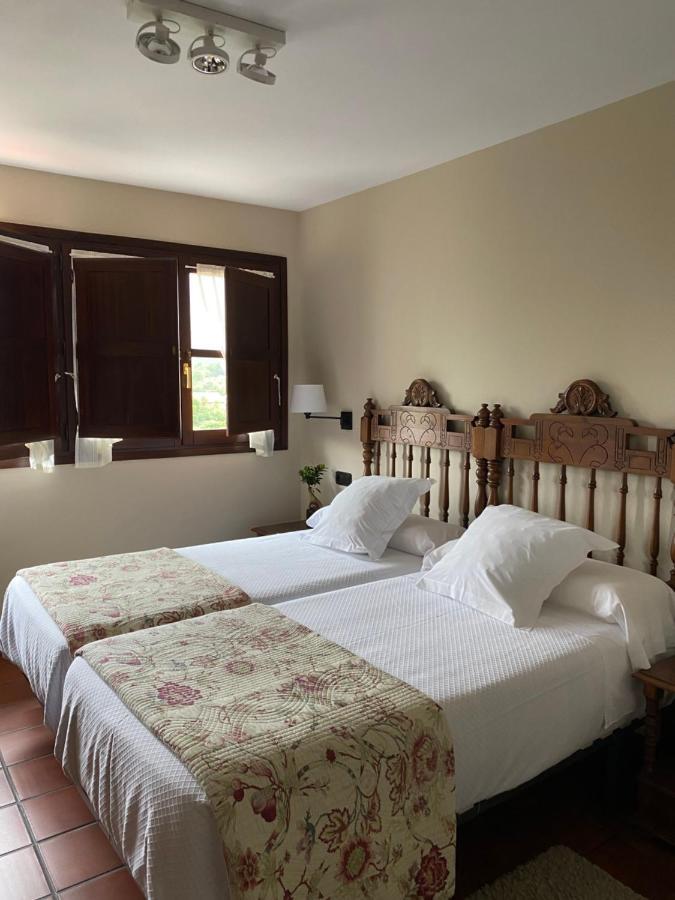 Hotel La Boriza Andrín Esterno foto