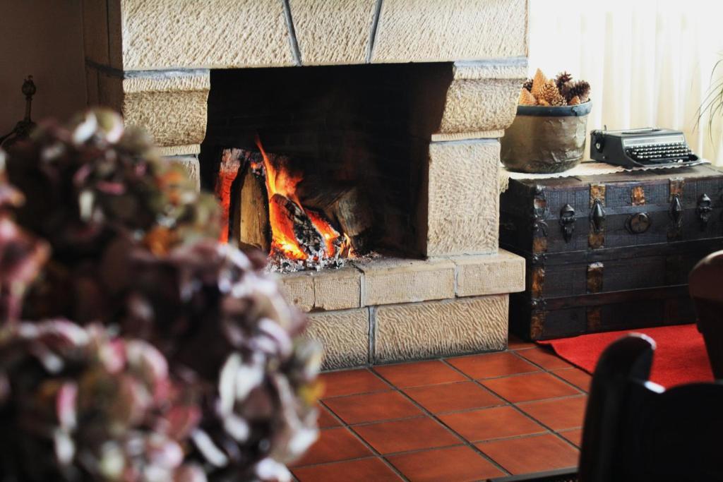 Hotel La Boriza Andrín Esterno foto